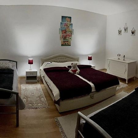 Апартаменти Bojana12 Бачка-Паланка Екстер'єр фото